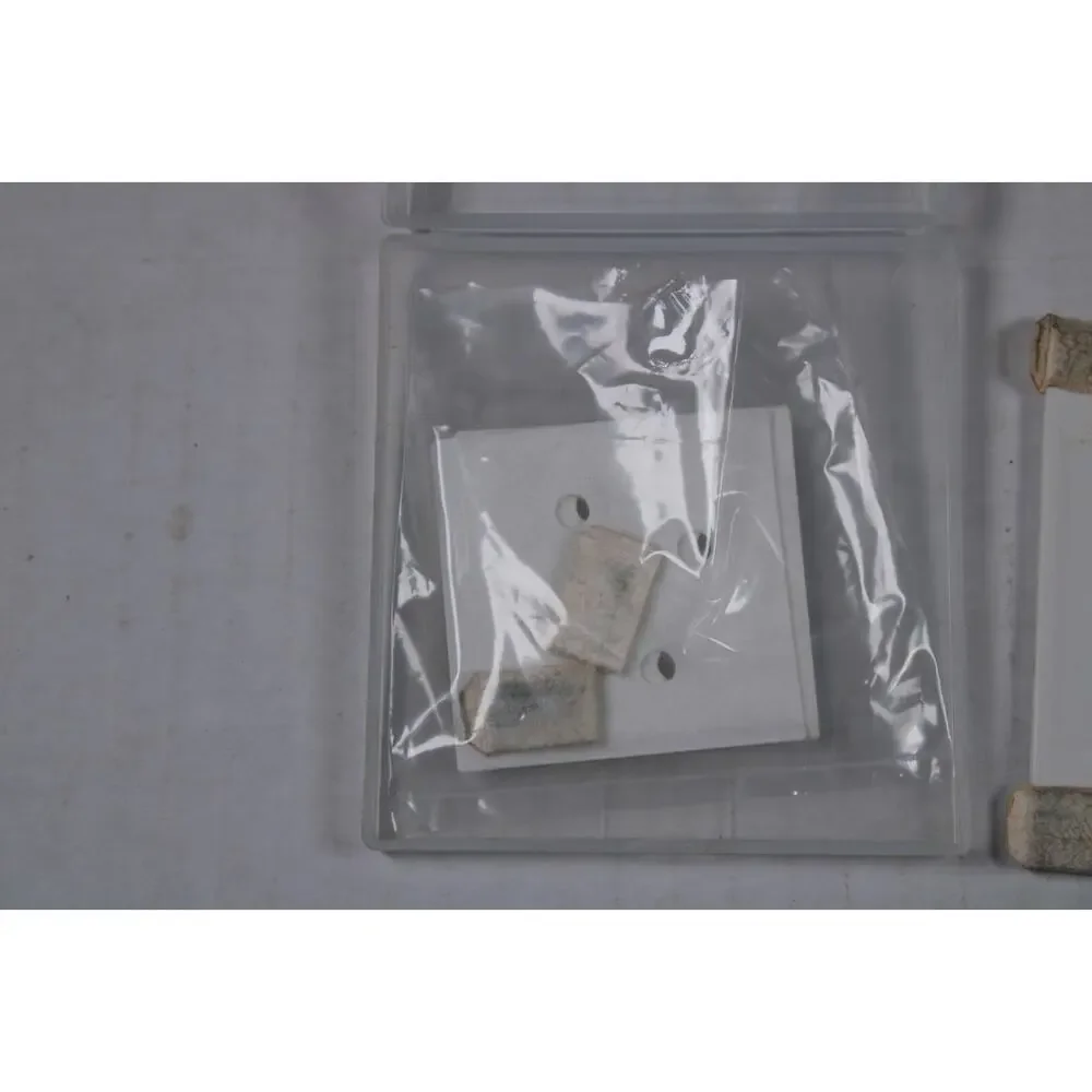 ORIGINAL NINTENDO Brand GAMEBOY CLEANING KIT OEM Genuine